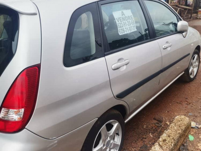 Suzuki Liana, Voitures, Conakry