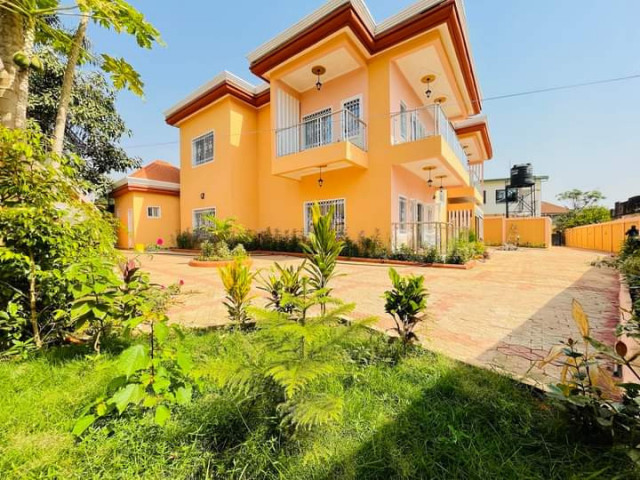 Maison à Dabompa, Maisons, Conakry
