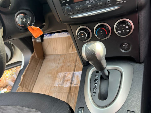 Nissan Rogue, Voitures, Conakry