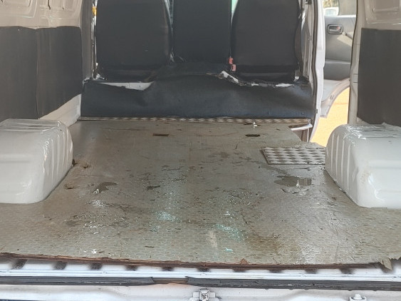 Toyota Hiace, Camions - Autobus, Conakry