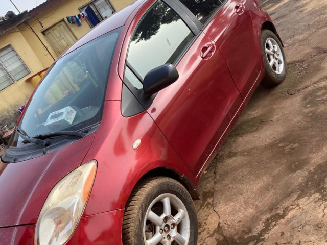 Toyota Yaris, Voitures, Conakry