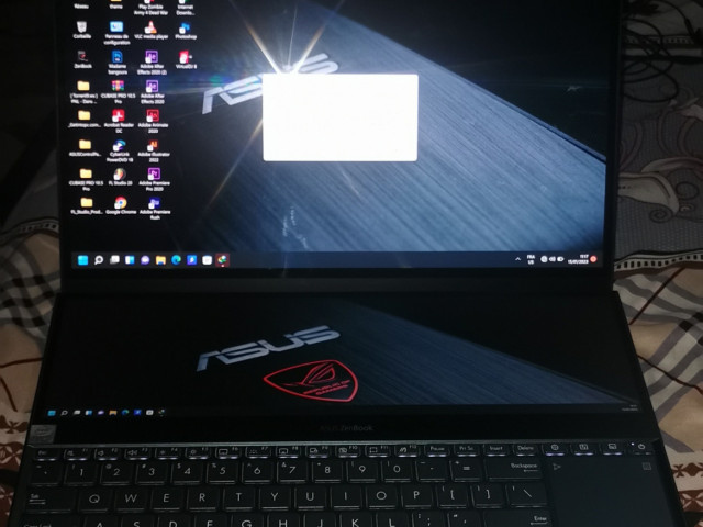 Asus ZenBook Pro, Ordinateurs - Moniteurs, Conakry