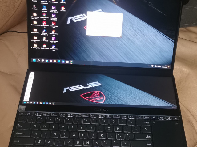 Asus ZenBook Pro, Ordinateurs - Moniteurs, Conakry