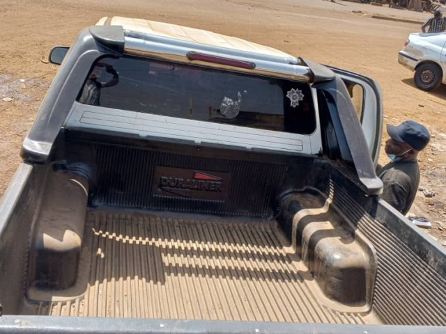 Toyota Hilux, Voitures, Conakry