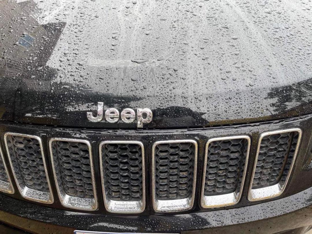 Jeep Grand Cherokee, Voitures, Conakry