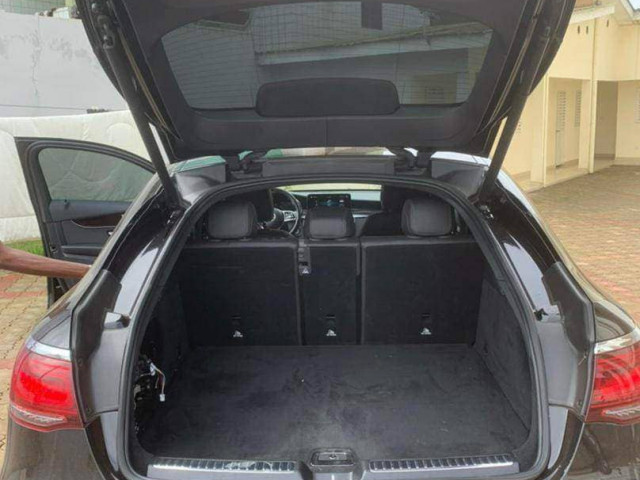 Mecedes-Benz Classe GLC, Voitures, Conakry