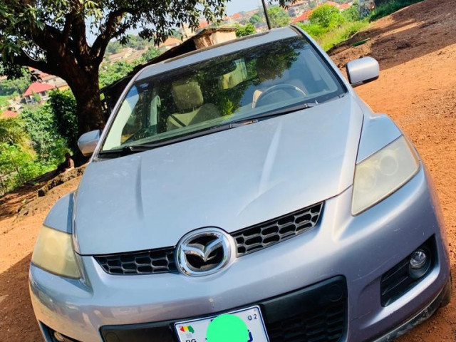 Mazda CX-7, Voitures, Conakry