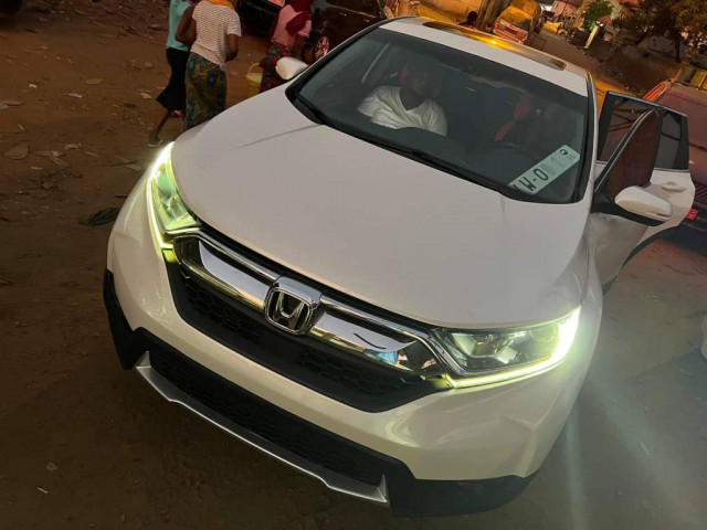 Honda CR-V, Voitures, Conakry
