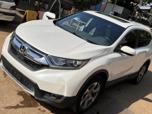 Honda CR-V, Voitures, Conakry