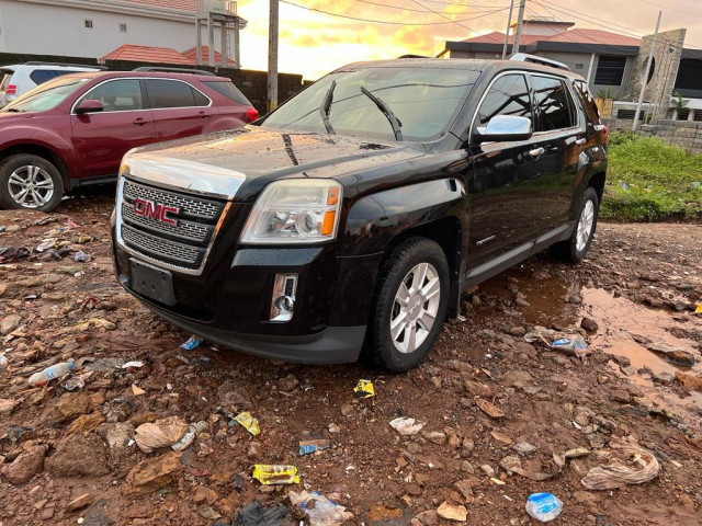 GMC Terrain, Voitures, Conakry