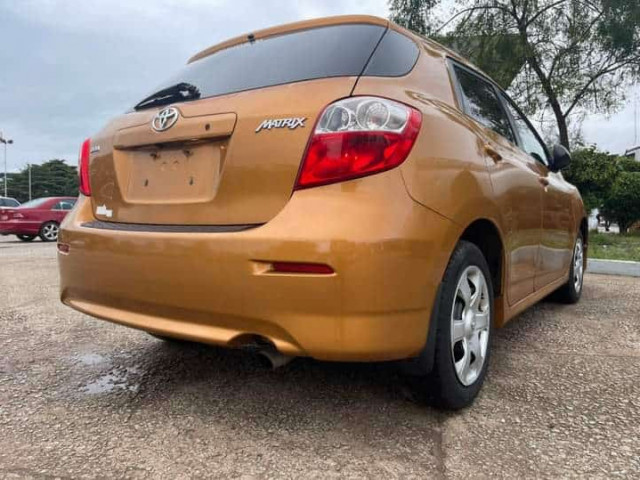 Toyota Matrix, Voitures, Conakry