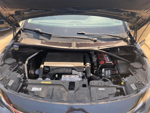 Peugeot 5008, Voitures, Conakry
