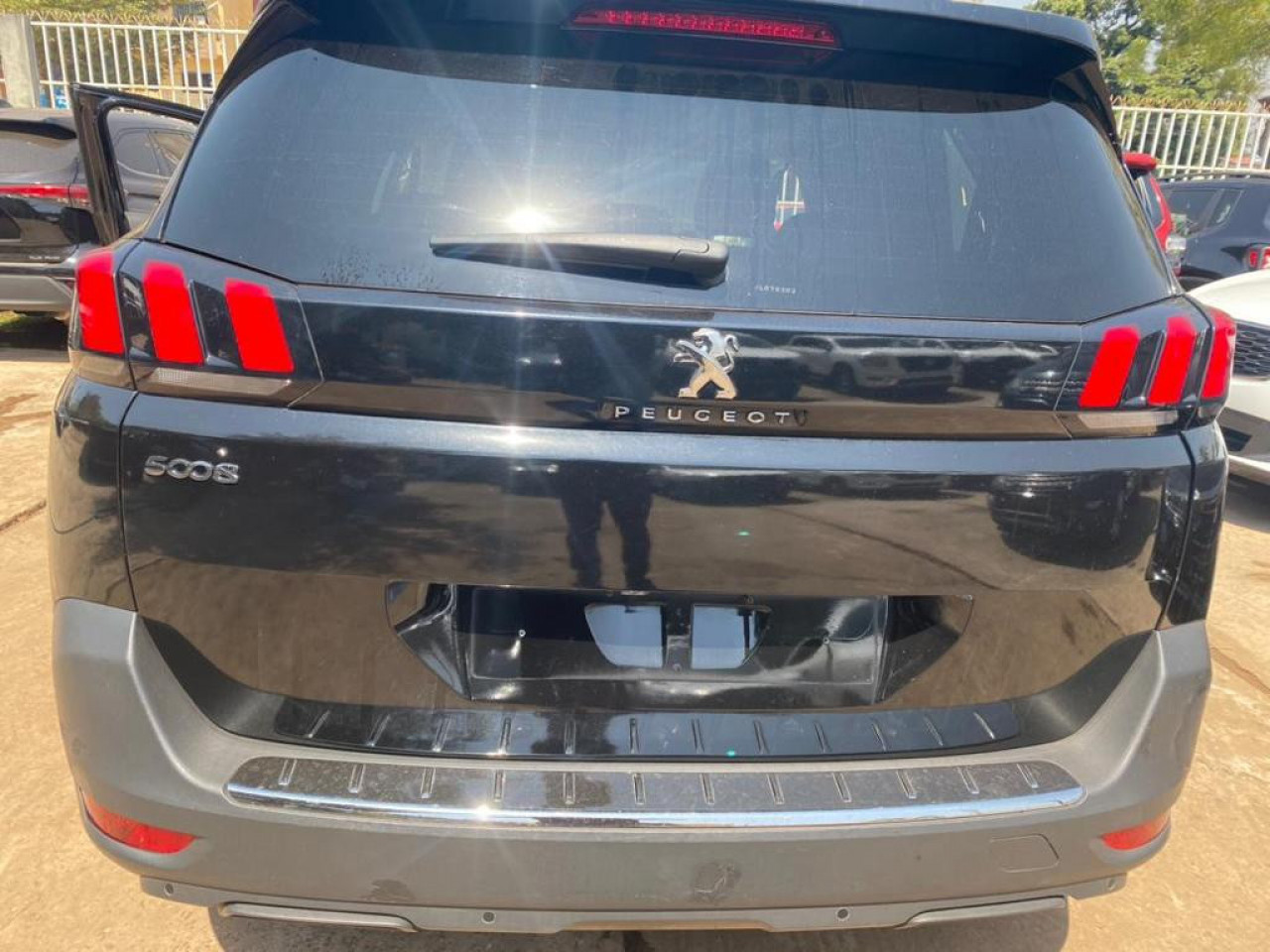Peugeot 5008, Voitures, Conakry