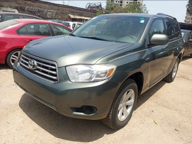 Toyota Highlander, Voitures, Conakry
