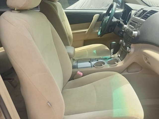 Toyota Highlander, Voitures, Conakry