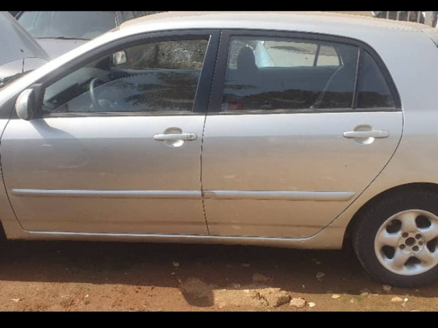 Toyota Corolla, Voitures, Conakry