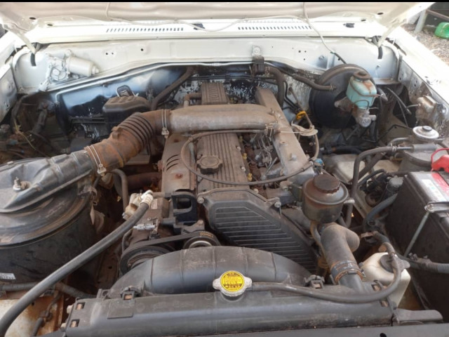 Toyota Land Cruiser, Voitures, Conakry