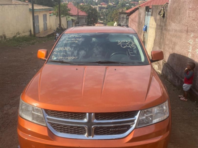 Dodge Journey SXT, Voitures, Conakry