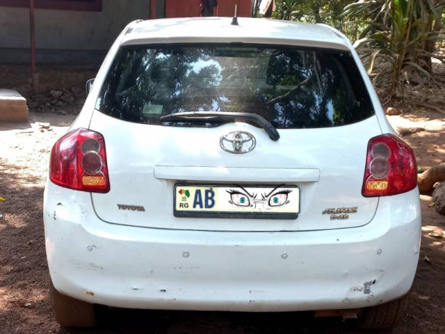 Toyota Auris, Voitures, Conakry
