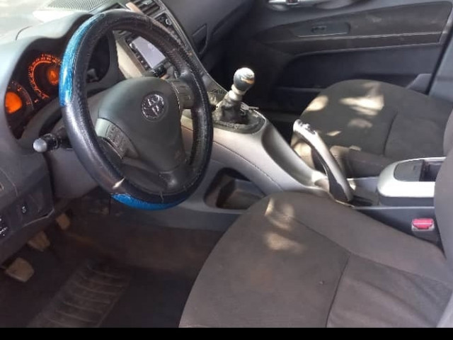 Toyota Auris, Voitures, Conakry