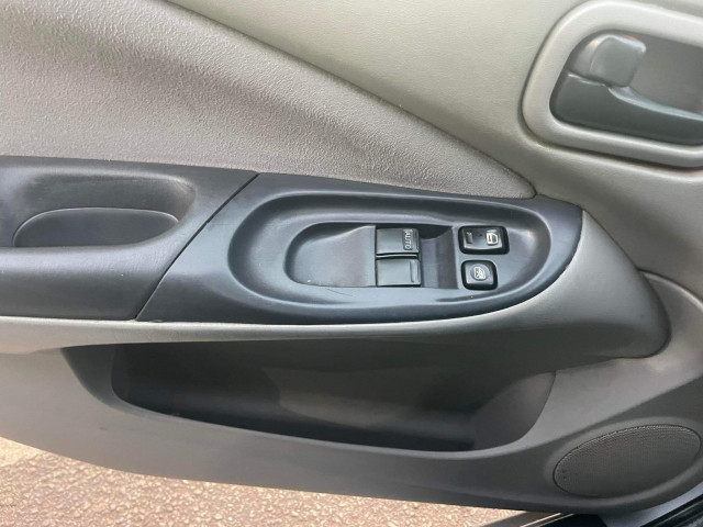 Nissan Almera, Voitures, Conakry