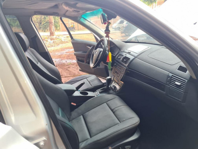 BMW X3, Voitures, Conakry
