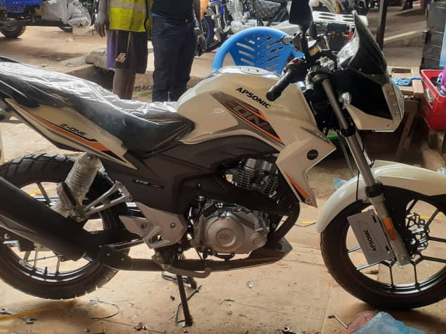 Moto Apsonic 170, Motos - Scooters, Conakry