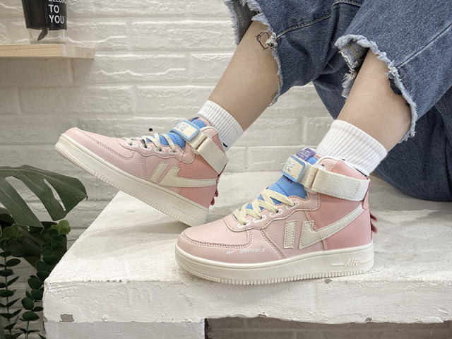 Chaussures Nike Air Force, Chaussures, Conakry