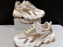 Chaussures Yeezy, Chaussures, Conakry