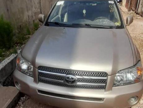 Toyota Highlander, Voitures, Conakry