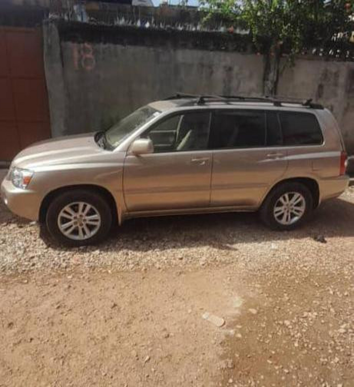 Toyota Highlander, Voitures, Conakry
