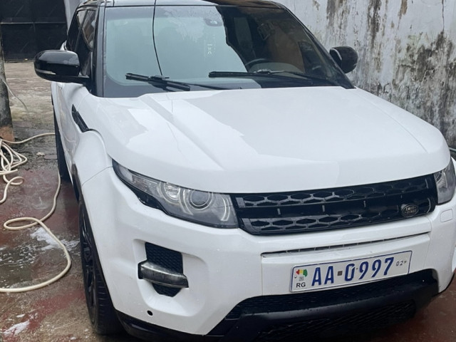 Land Rover Range Rover Evoque, Voitures, Conakry