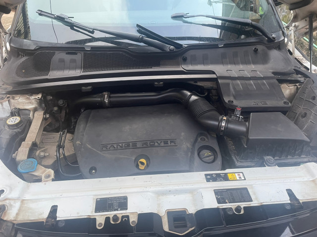 Land Rover Range Rover Evoque, Voitures, Conakry
