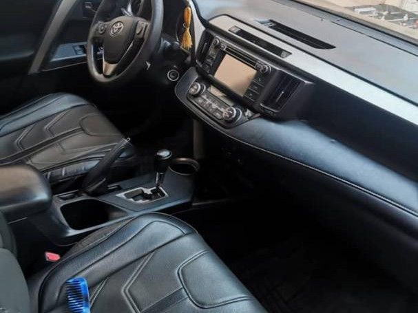 Toyota RAV4, Voitures, Conakry