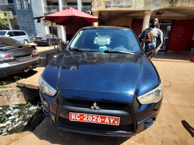 Mitsubishi RVR, Voitures, Conakry