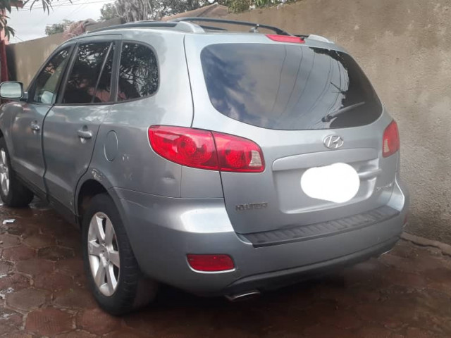 Hyundai Santa Fe, Voitures, Conakry