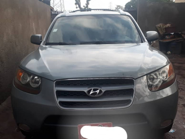 Hyundai Santa Fe, Voitures, Conakry