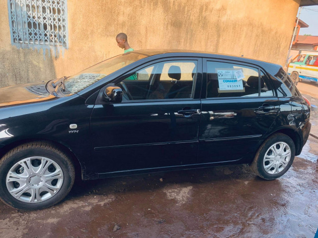 Toyota Corolla, Voitures, Conakry