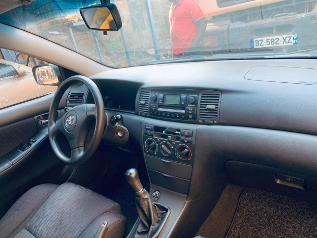 Toyota Corolla, Voitures, Conakry