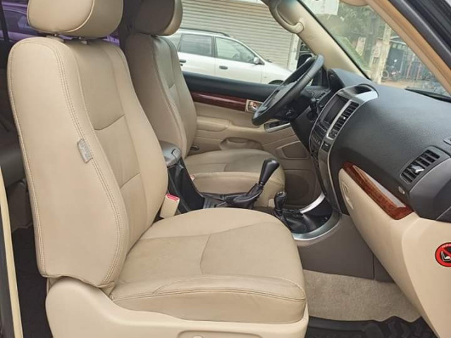 Toyota Land Cruiser Prado, Voitures, Conakry