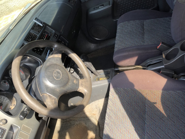 Toyota RAV4, Voitures, Conakry