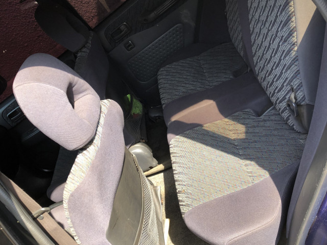 Toyota RAV4, Voitures, Conakry