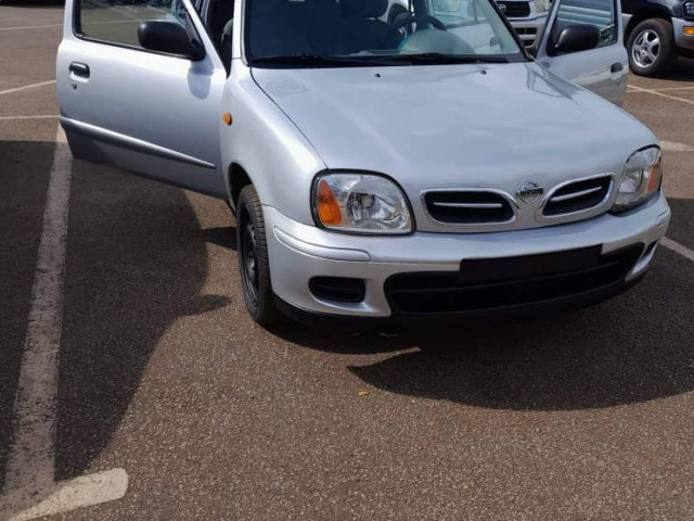 Nissan Micra, Voitures, Conakry