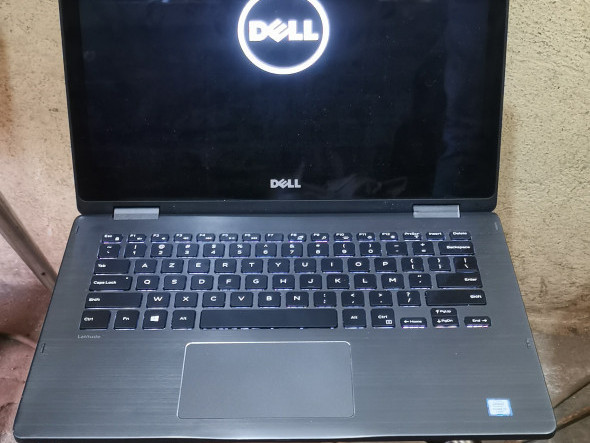 DELL Latitude 3379, Ordinateurs - Moniteurs, Conakry
