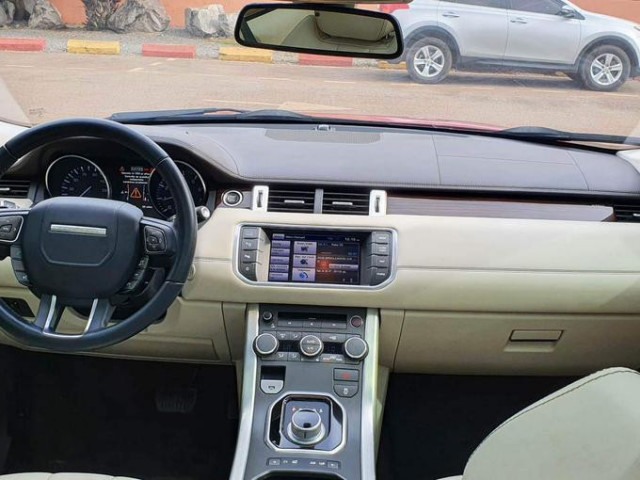 Land Rover Range Rover Evoque, Voitures, Conakry
