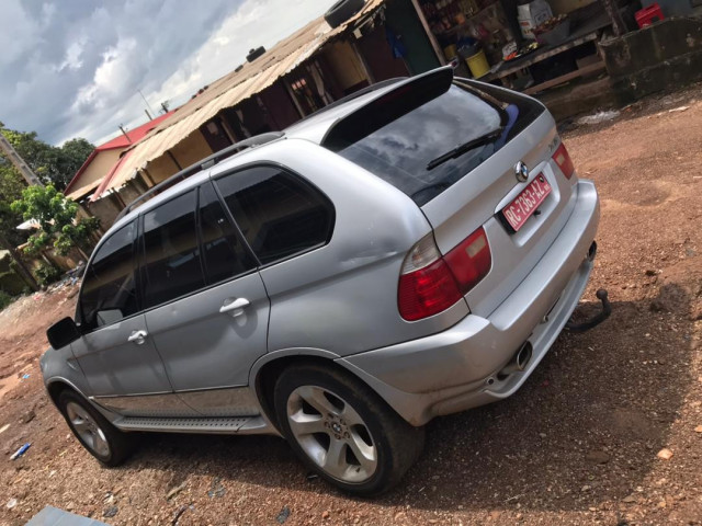 BMW X5, Voitures, Conakry