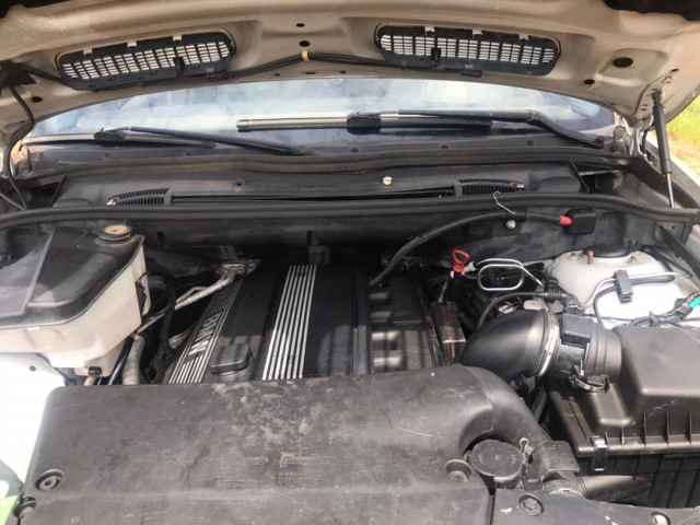 BMW X5, Voitures, Conakry