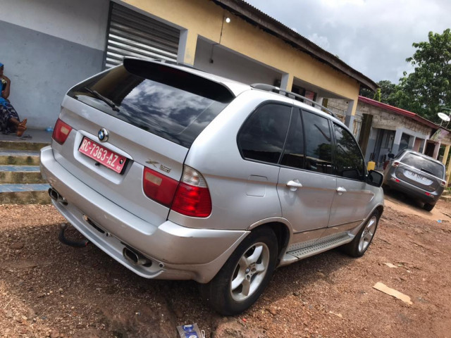 BMW X5, Voitures, Conakry