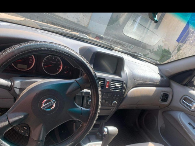 Nissan Almera, Voitures, Conakry
