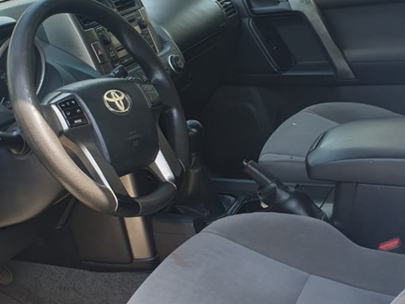 Toyota Land Cruiser Prado, Voitures, Conakry
